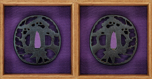 鍔 西垣勘平作 七十五歳 歳寒三友図透鍔 保存刀装具鑑定書