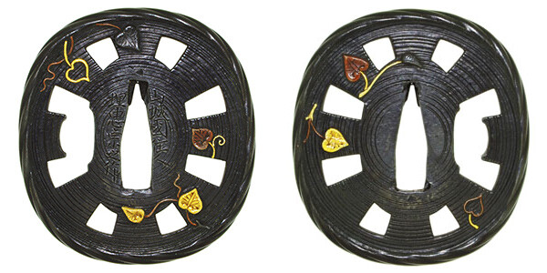 鍔 山城国住人埋忠宗之作 車透葵散図鍔 保存刀装具鑑定書