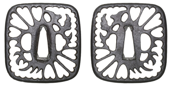 鍔 無銘 古赤坂 菊花透図鍔 特別保存刀装具