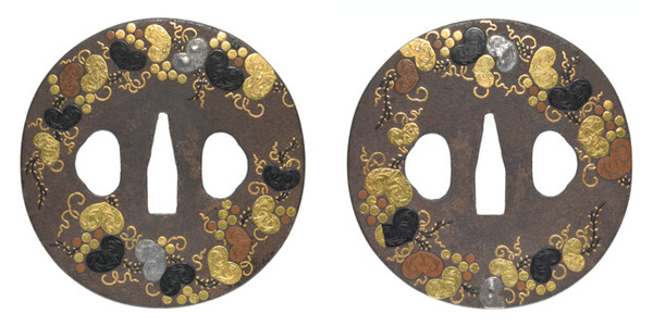 鍔 無銘 京正阿弥 葡萄図鍔 特別保存刀装具鑑定書の販売