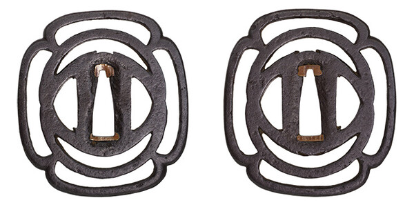 鍔 無銘 尾張 木瓜輪違透鍔 保存刀装具鑑定書