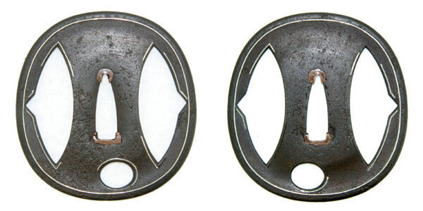 鍔 銘 八代甚吾作 茂永 左右傘透象嵌鍔 保存刀装具鑑定書