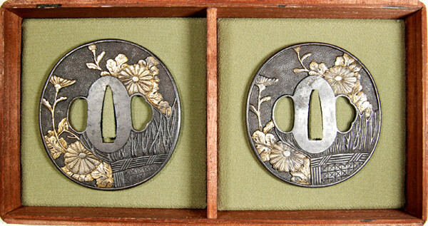 鍔 庭菊図 大小揃