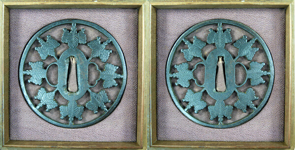 鍔 江戸初期正阿弥 桐紋透鍔 特別保存刀装具鑑定書