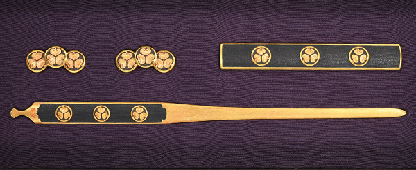 三所 無銘 後藤(江戸前期) 葵紋三双図三所物 特別保存刀装具鑑定書の販売