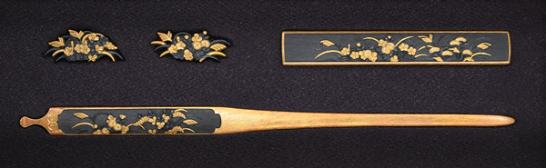 三所 真乗作・光晃(花押) 秋野図三所物 特別保存刀装具鑑定書の販売